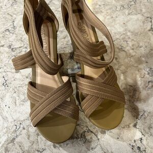 Sandal Up Women's Tan Strappy Heels
